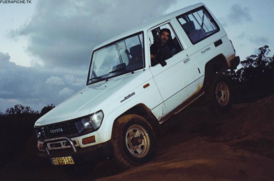 Land Cruiser LJ70 4x4